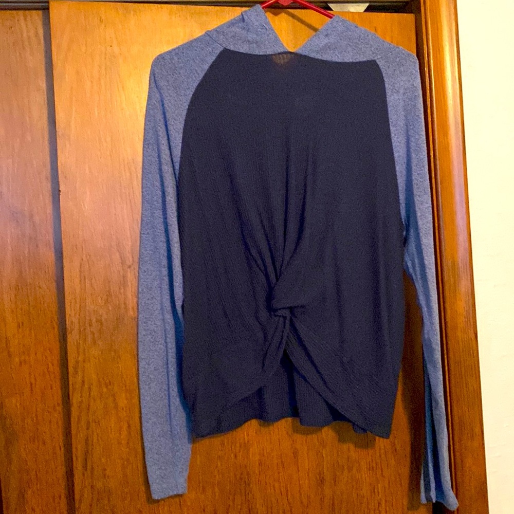 Sweater knotted hoodie